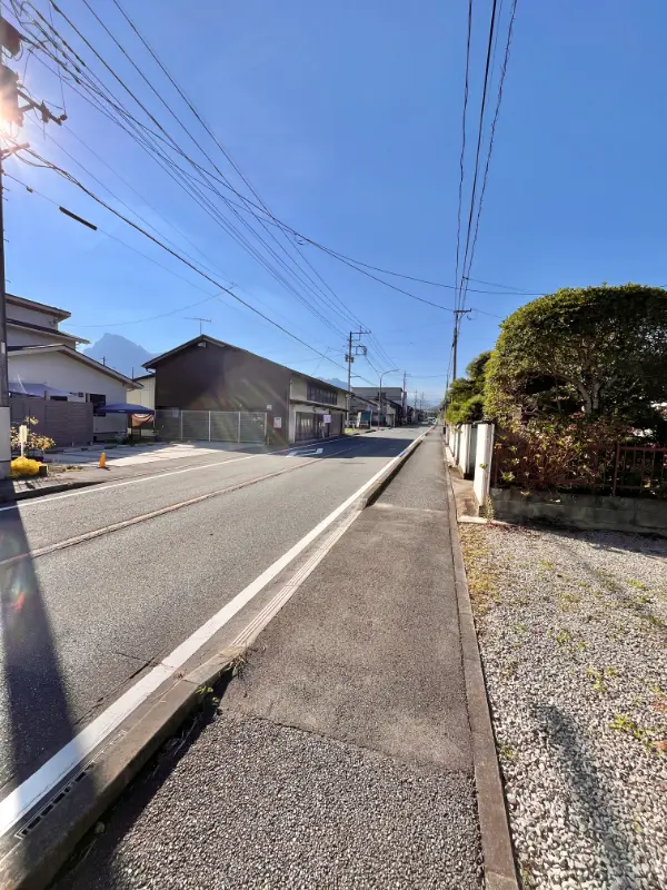 笑福おやつの写真（安中方面から）
